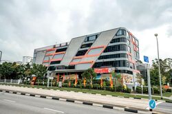Upper Changi Road North (D17), Shop House #486730651